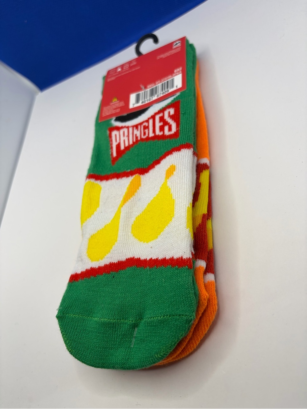 Pringles Novelty Ankle Socks 2-Pack One Size Fits Most NWT Chips Snack Food - Picture 3 of 3
